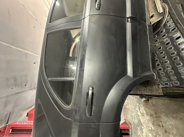 Двері пасажирські задні праві 770043E111 HYUNDAI
