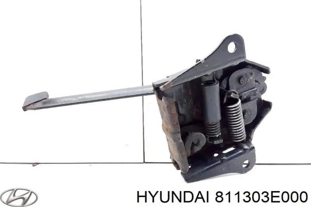 Запор капота (замок і привід замка капота) 811303E000 HYUNDAI