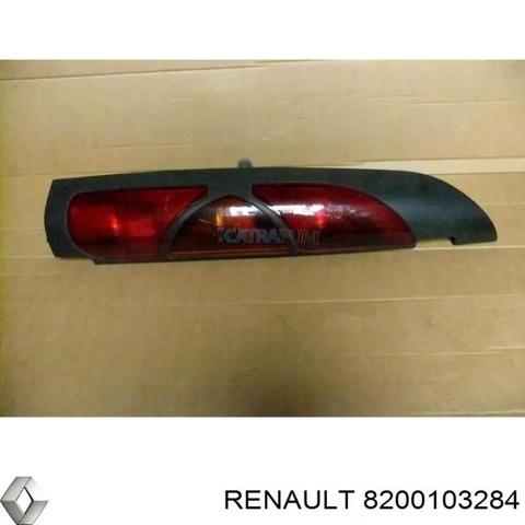 Задня ліва фара 8200103284 RENAULT