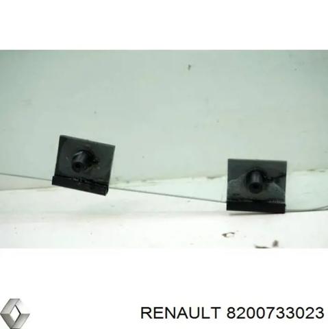 Скло передніх дверей, лівою 8200733023 RENAULT