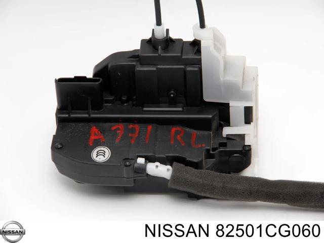Замок задніх дверей, лівих 82501CG060 NISSAN