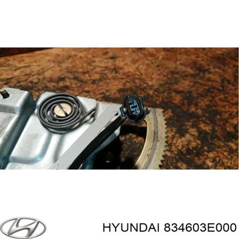Двигун стеклопод'емника двері задньої, правої 834603E000 HYUNDAI