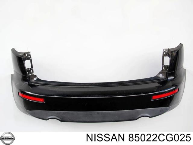 Бампер задній 85022CG025 NISSAN