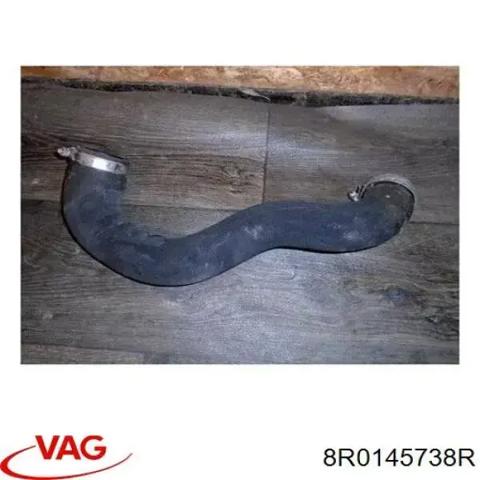 Шланг/патрубок інтеркуллера 8R0145738R VAG