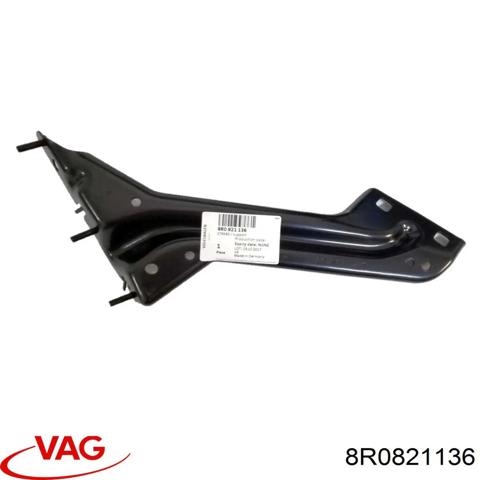 Кронштейн кріплення крила переднього правого, передній 8R0821136 VAG