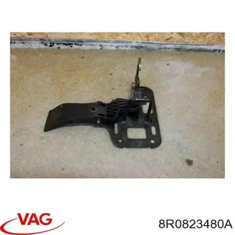 Навішування і упор капота 8R0823480A VAG