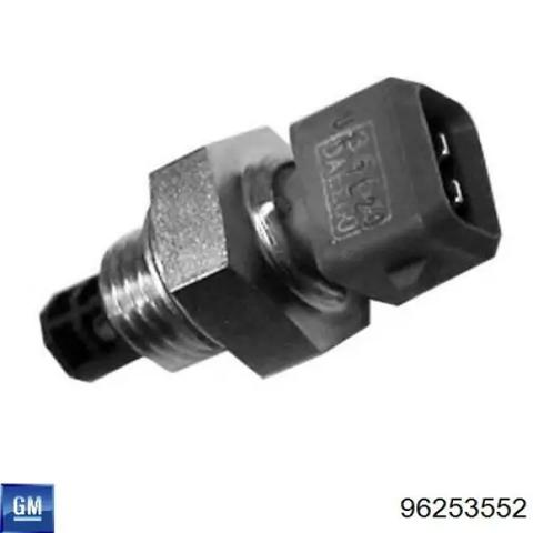 Датчик температури повітряної суміші 96253552 GM