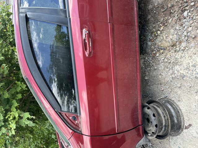 Водійські двері 96547851 GM