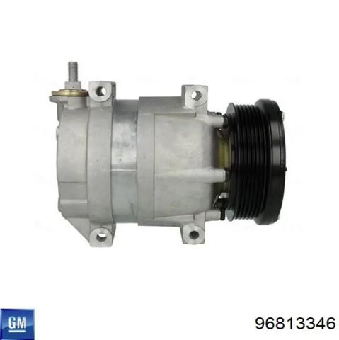 Компресор кліматичної установки 96813346 GM