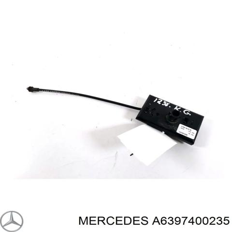 Замок задньої лівої двостулкової двері A6397400235 MERCEDES
