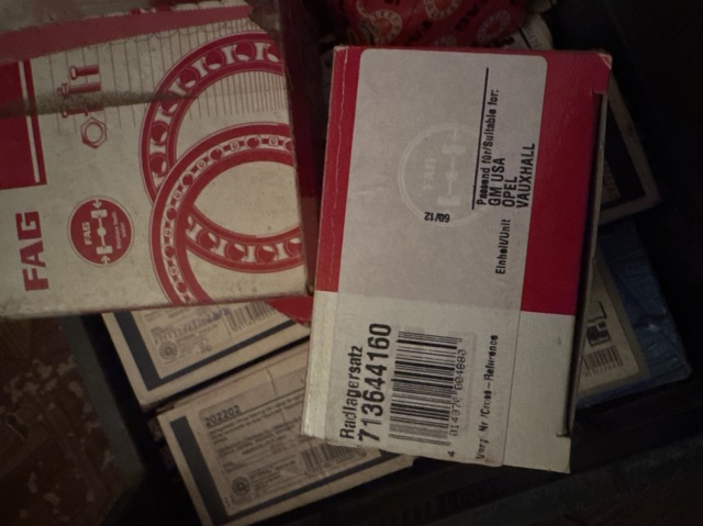 Підшипник маточини 713644160 FAG