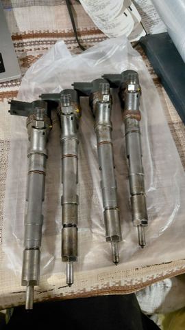 Форсунка дизельна в зборі, розпилювач + тримач 0445110186 BOSCH