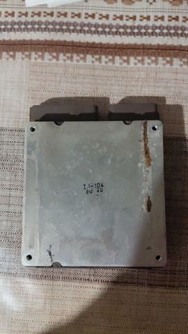 Модуль керування (ЕБК) упорскування палива 8987120030 TOYOTA