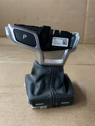 Ручка важеля коробки передач 8W1713140D VAG