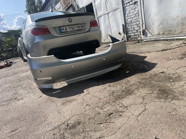 Кожух бампера заднього 51127033707 BMW