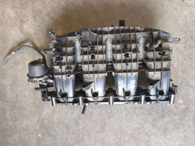 Колектор впускний 06L133201EH VAG