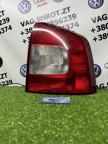 Задні ліхтарі 1Z9945096A VAG