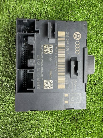 Блок комфорту задніх дверей 4F0959795P VAG