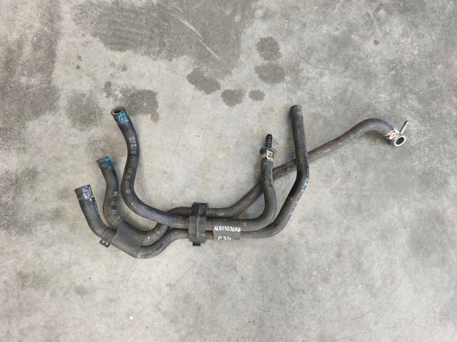Трубопроводи паливні 4L0130307G VAG