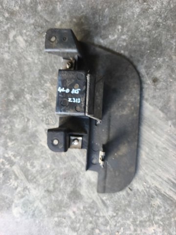 Бризковики задній, лівий 4L0854815 VAG