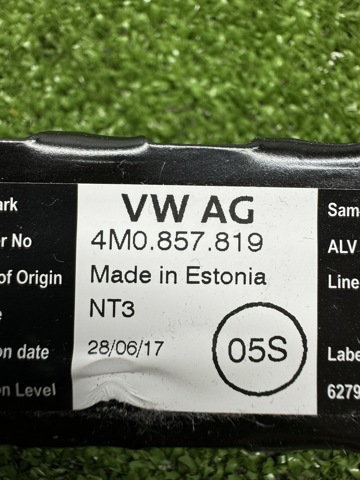 Регулятор висоти ременя безпеки передній лівий 4M0857819 VAG