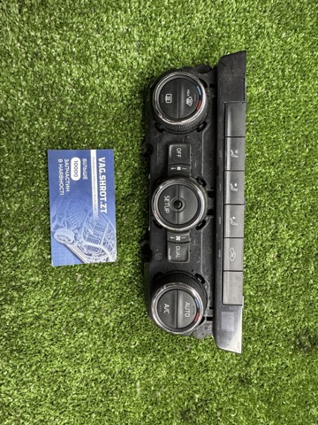 Реостат/перемикач-регулятор режиму обігрівача салону 5E0907044 VAG