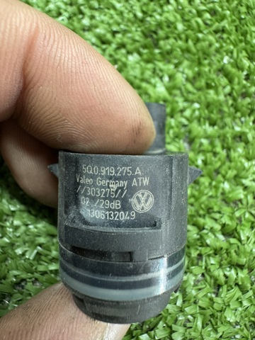 Датчик сигналізації паркування (парктронік), передній 5Q0919275A VAG