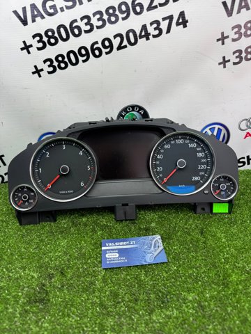 Щиток приладів 7P6920880A VAG