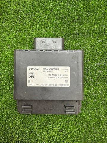 Стабілізатор напруги 8K0959663 VAG