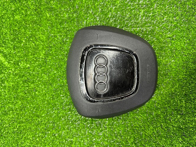 Подушка AIRBAG передня ліва 8R0880201E VAG