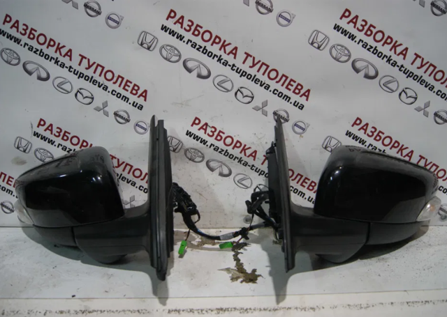 Праве бічне дзеркало 31371143 VOLVO