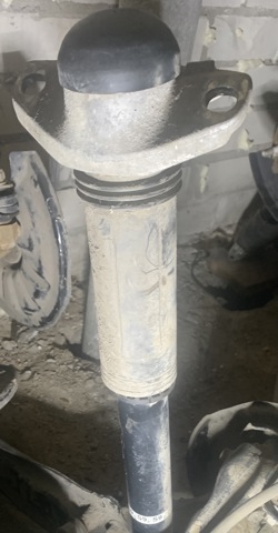 Задній амортизатор 485308Z108 TOYOTA
