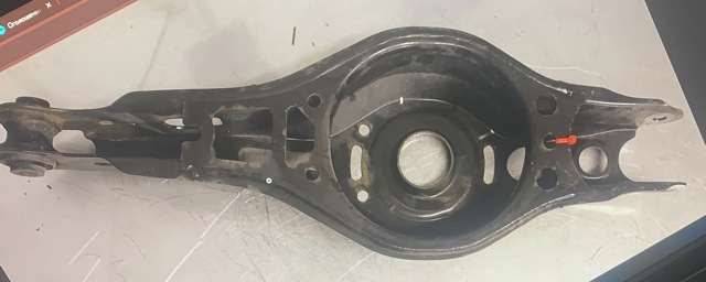 Балансир задній нижній 4873002080 TOYOTA
