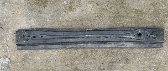 Балка бампера заднього 5202302280 TOYOTA