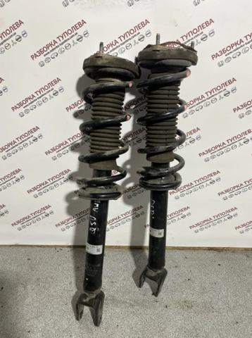 Амортизатори задні E62104GE0D NISSAN