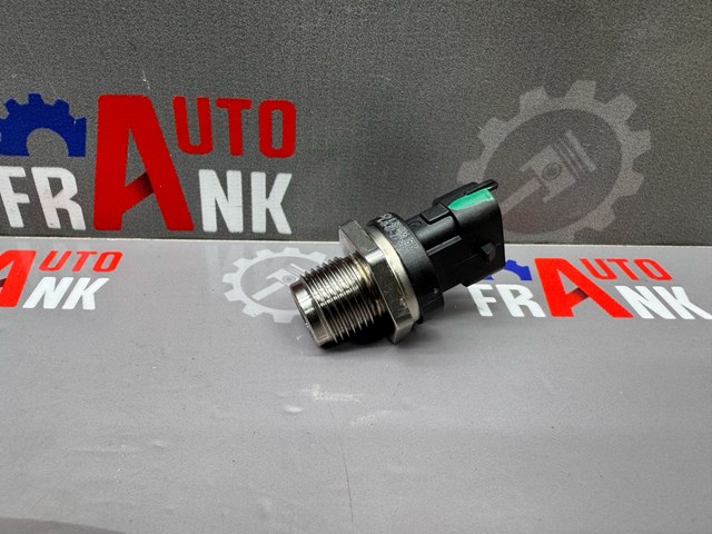 Датчик тиску палива 0281006187 BOSCH