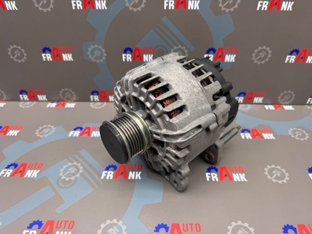 Генератор автомобільний 03L903023A VAG