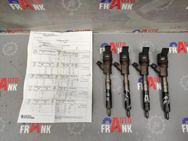 Форсунка дизельна в зборі, розпилювач + тримач 0445110262 TOYOTA