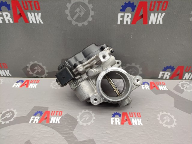Заслінка повітряна 04L128059AA VAG