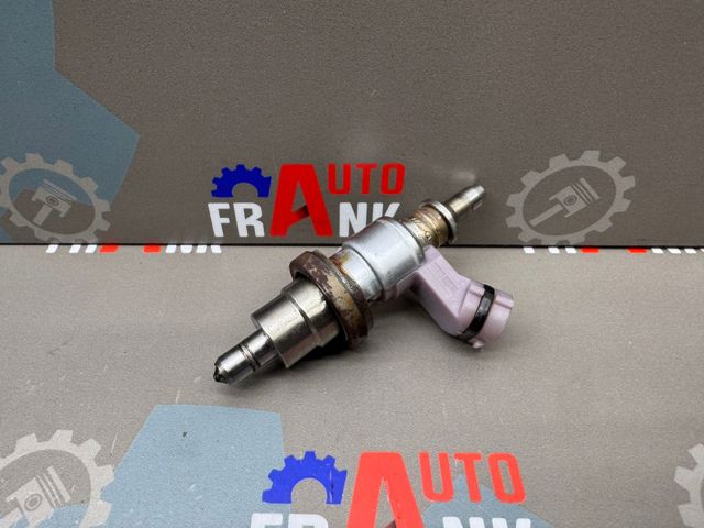 Регулятор тиску палива 2371026012 TOYOTA