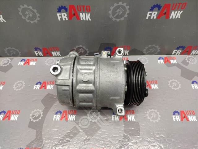 Компресор кліматичної установки 31291251 VOLVO