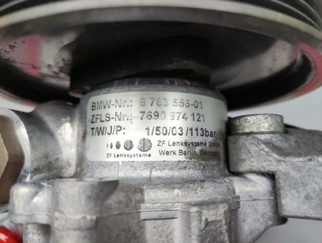 Насос кермового управління 32416766051 BMW
