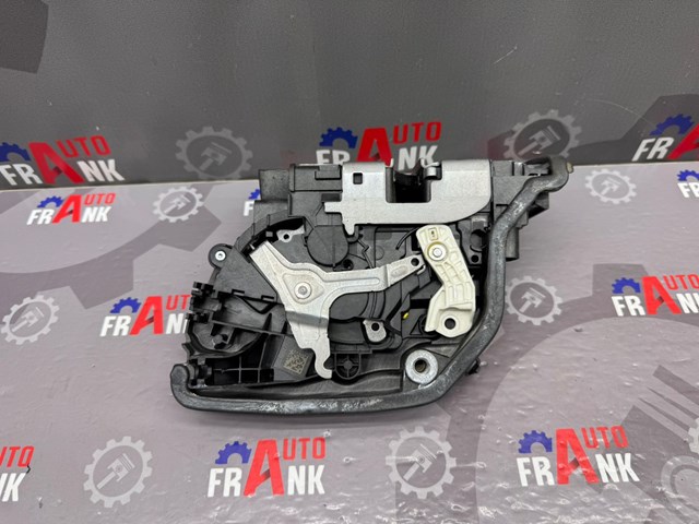 Замок задньої двері, лівої 51227477689 BMW
