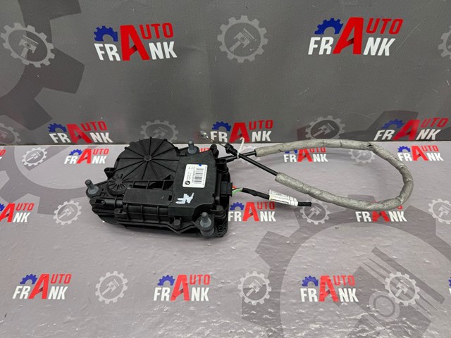 Актуатор замка багажника (задніх дверей) 51247357097 BMW