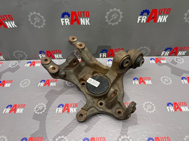 Цапфа поворотного кулака 527103W000 HYUNDAI