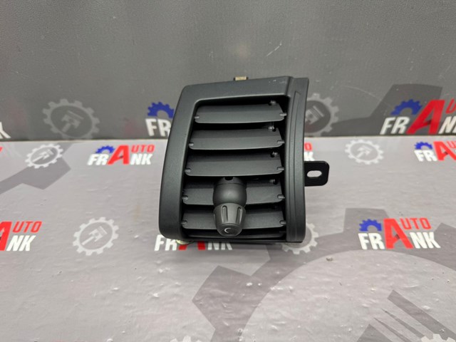 Решітка повітропровода 64229265405 BMW
