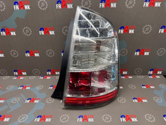Ліхтар задній правий 8155147090 TOYOTA