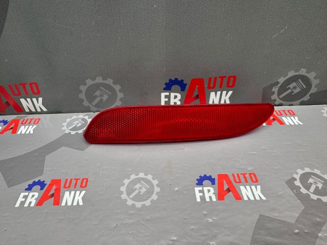Катафот (відбивач) заднього бампера, лівий 8192002260 TOYOTA
