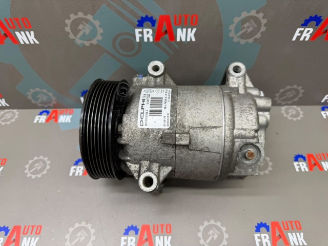 Компресор кліматичної установки 8200457418 RENAULT