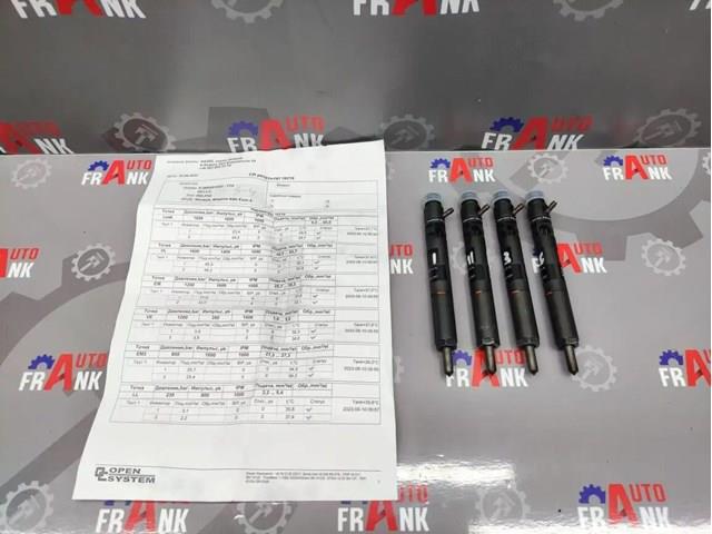 Форсунка дизельна в зборі, розпилювач + тримач 8200815416 RENAULT